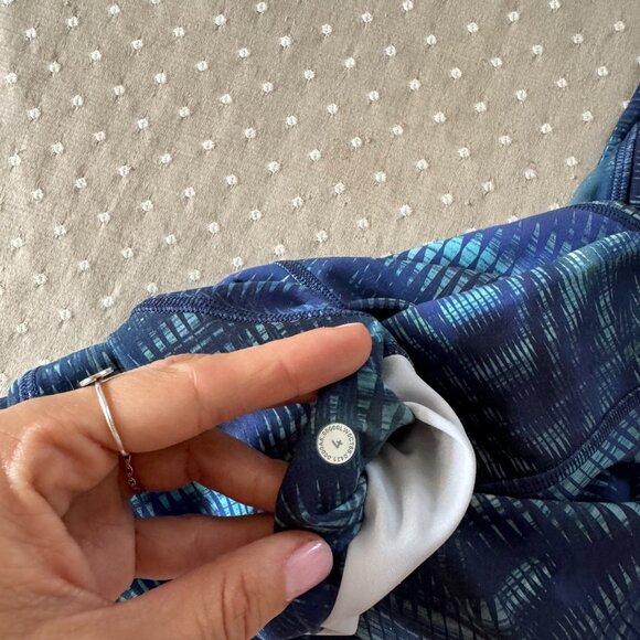 Lululemon Invigorate High-Rise Tight 25" - Picture 4 of 6
